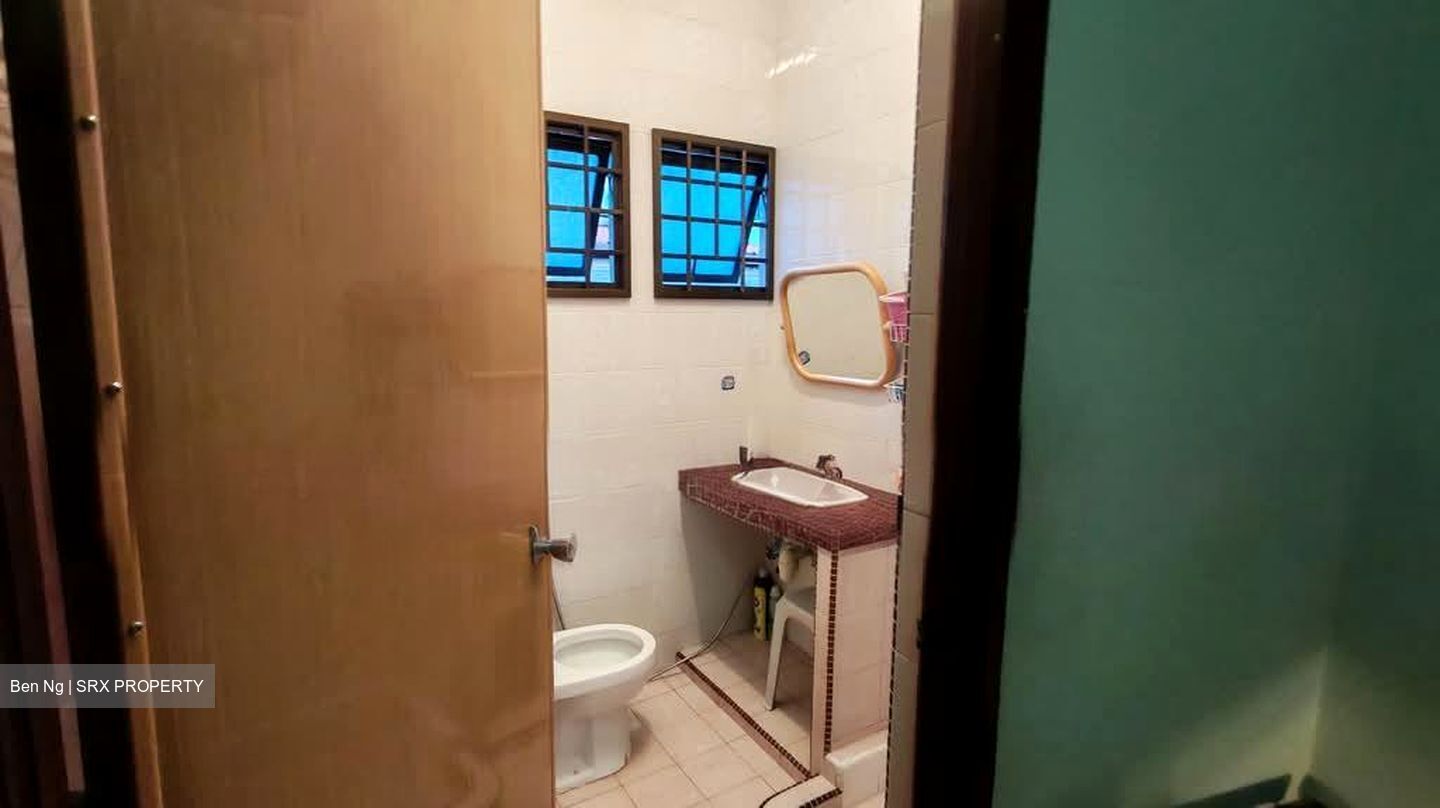 Thomson Garden Estate (D20), Semi-Detached #625054511